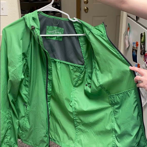 Eddie Bauer wind breaker jacket. - Picture 5 of 6